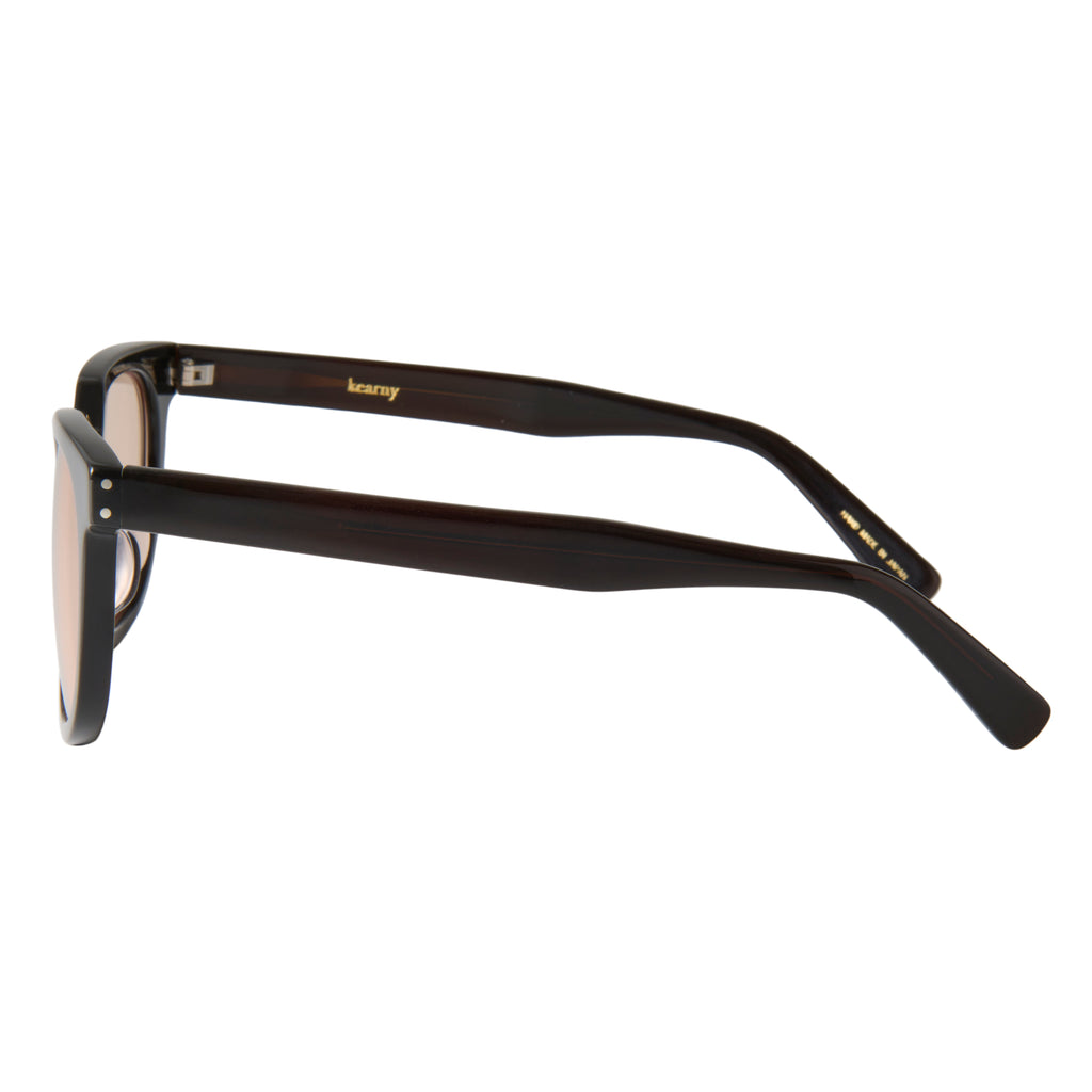 adams　wine　brown lens