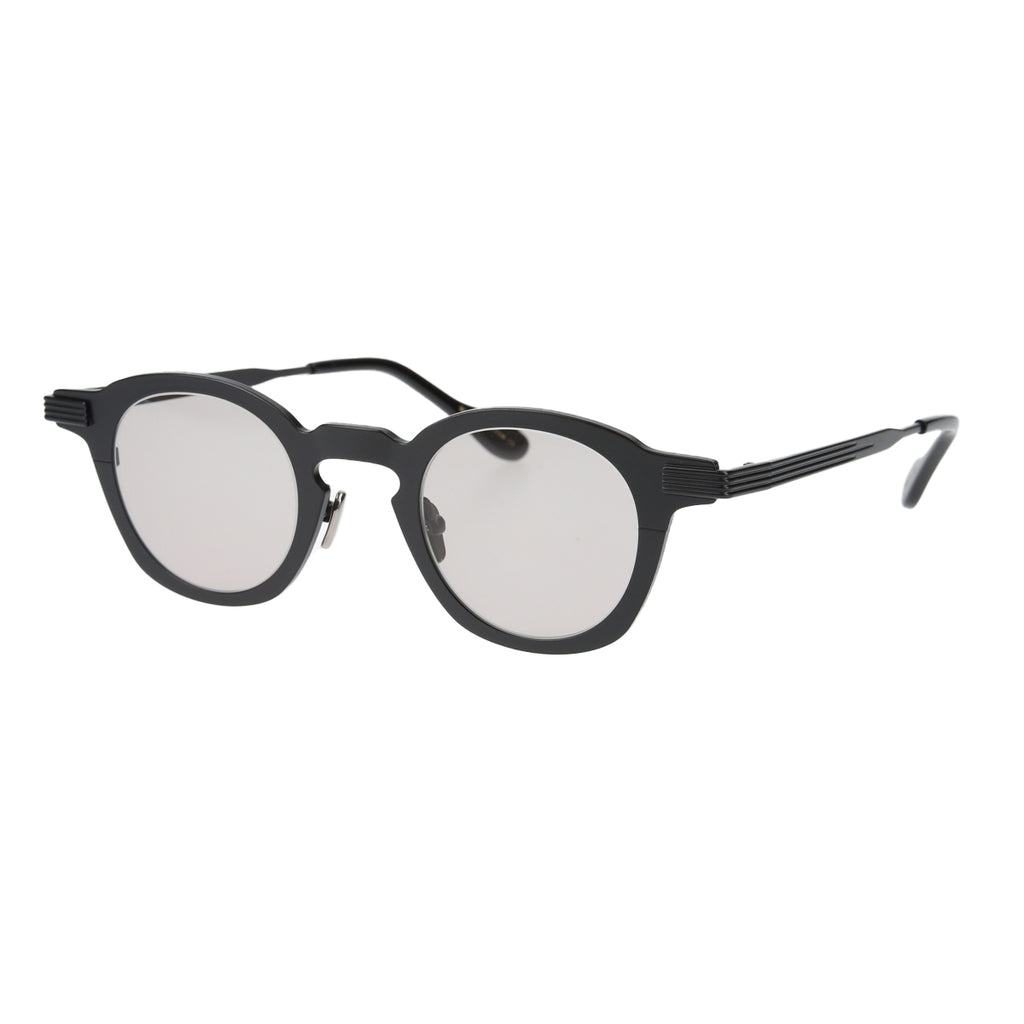 blossom  black × black  brown lens