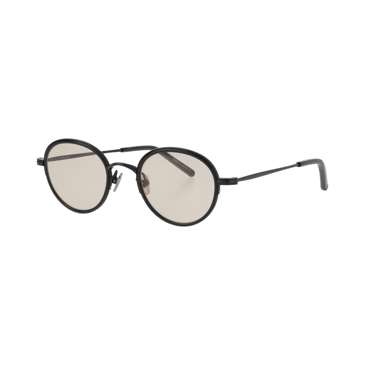 thomas　black　brown lens