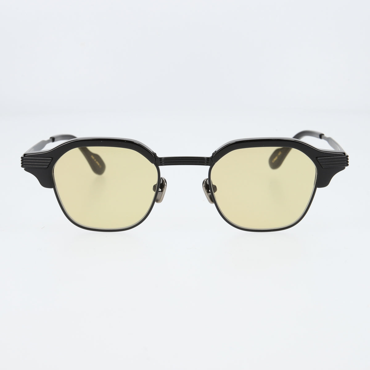 tommy　black x black　yellow lens