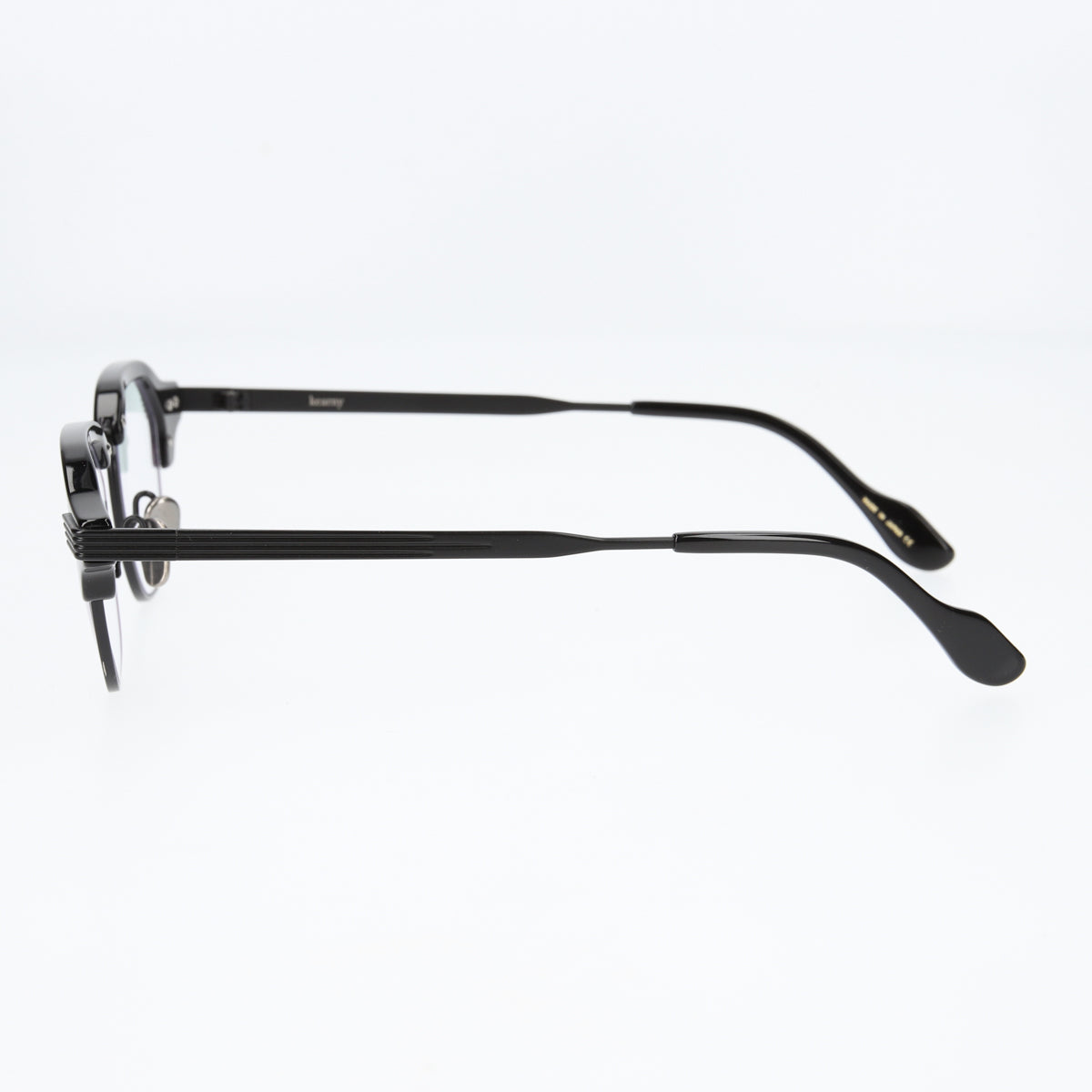 tommy  black x black  clear lens