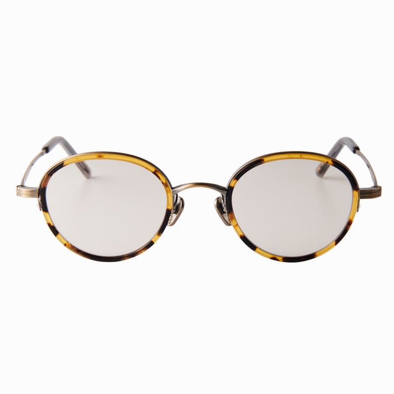 thomas　barahu　brown lens