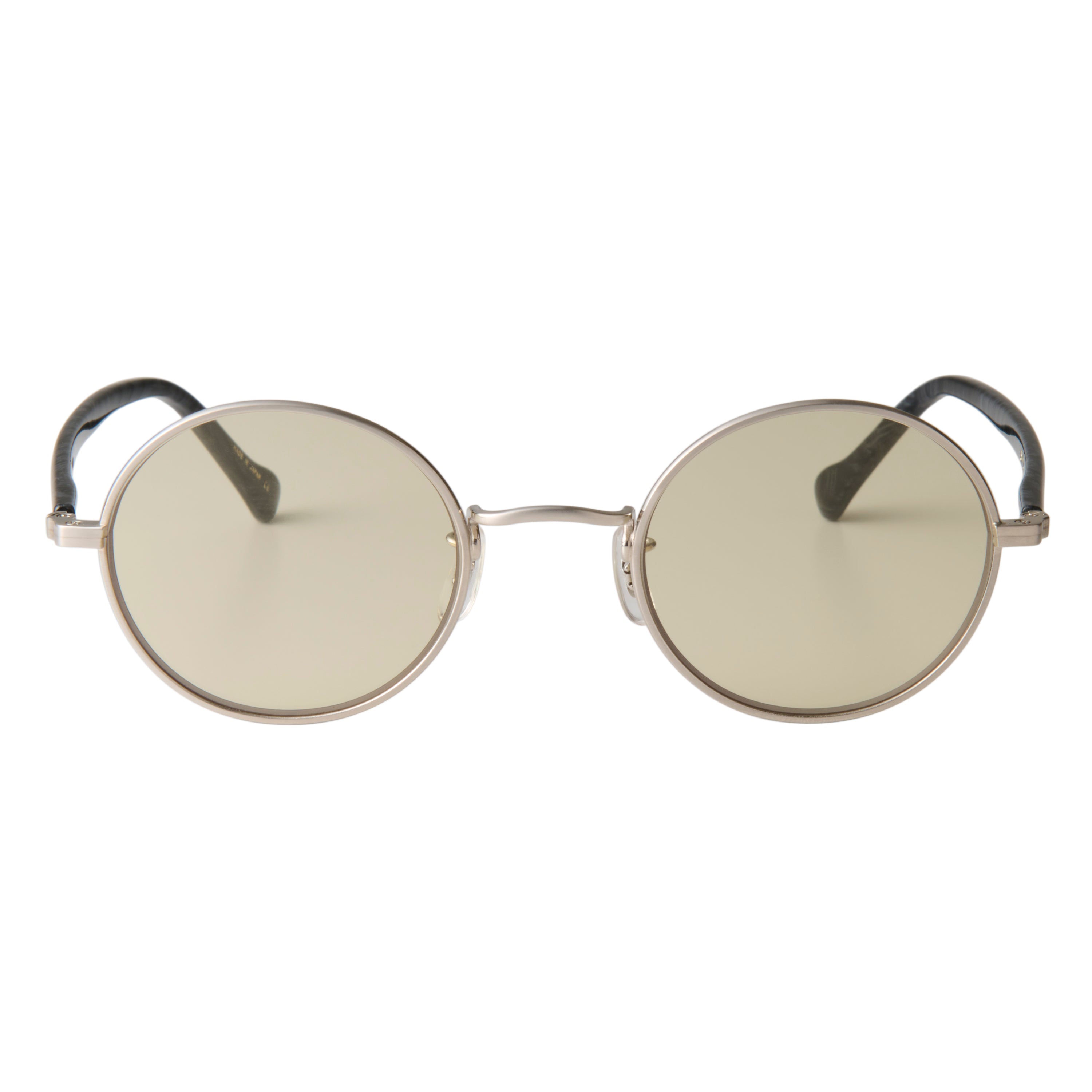 gravel-2　black stone x silver　green tea lens