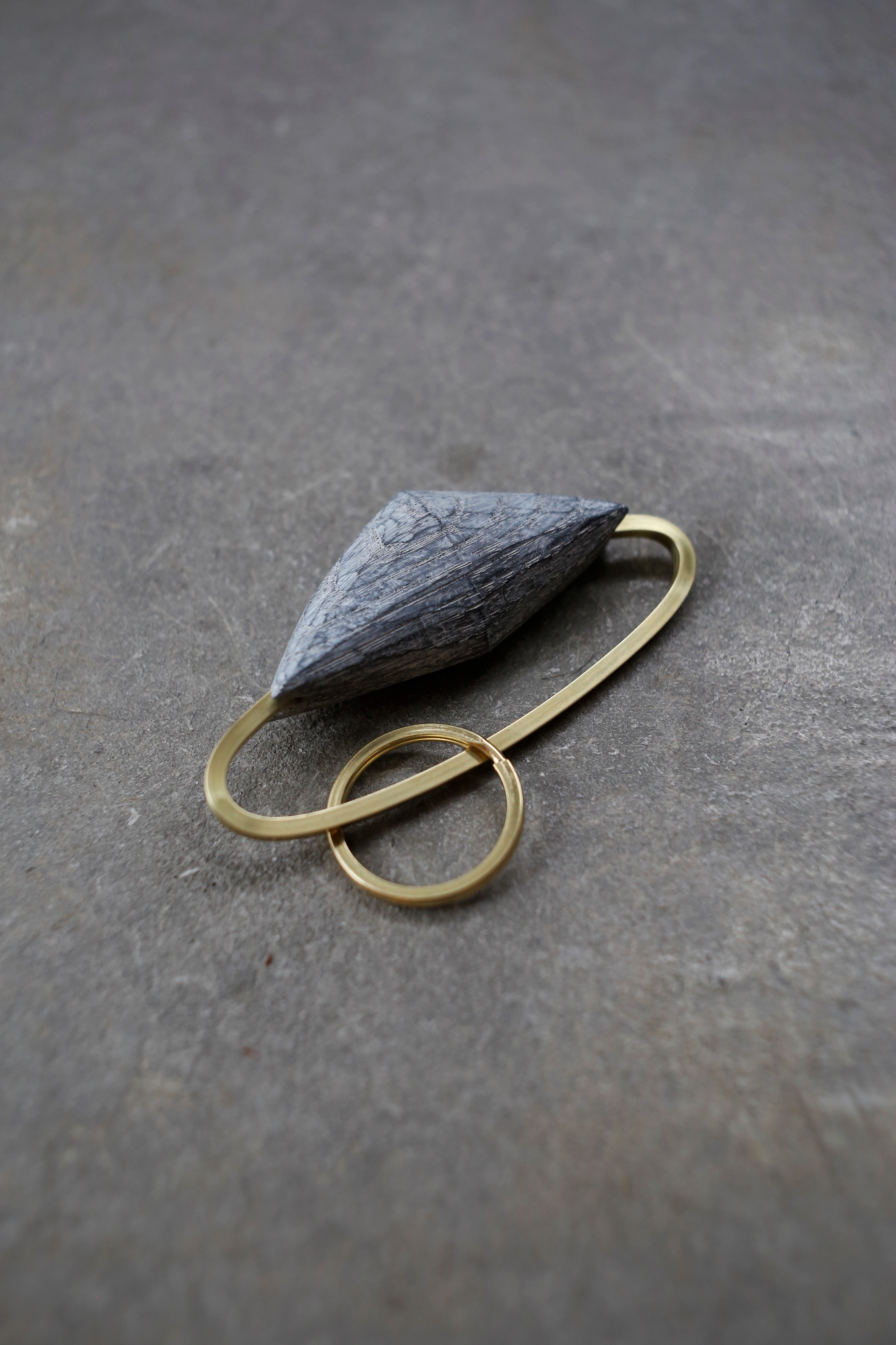 Shigehiro Kadena Key Holder White